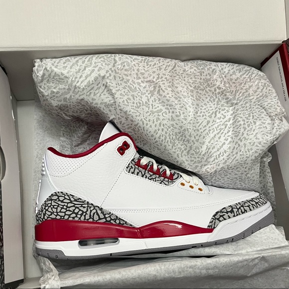 🔥Jordan 3 Cardinals DS🔥M-10.5 - Picture 3 of 11